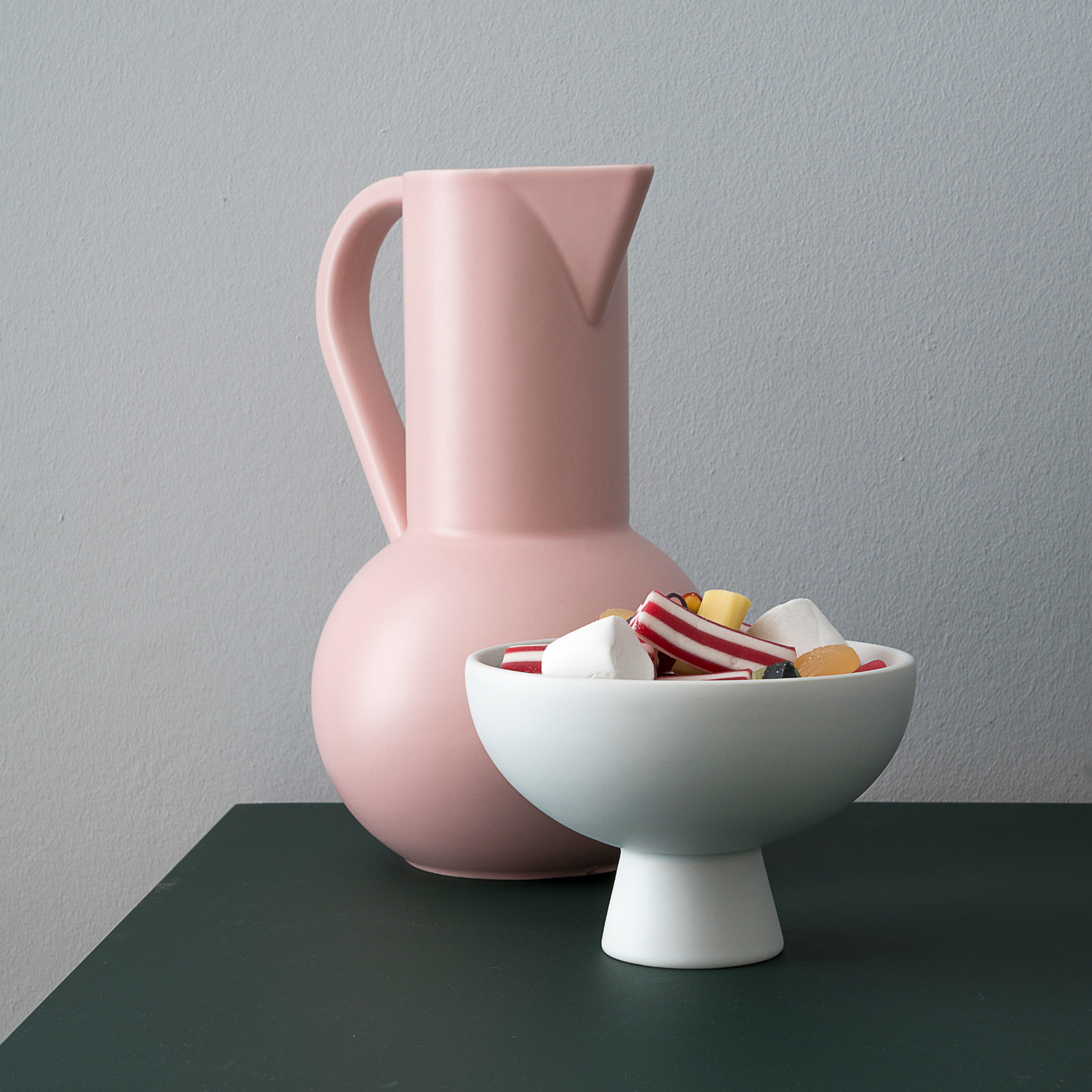 nicholai-wiig-hansen-strom-bowl-small-vaporous-grey-us-4528962437169_2.png